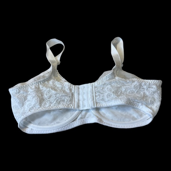 Bali Women’s White Lace Underwire Bra 38DD - Picture 4 of 12